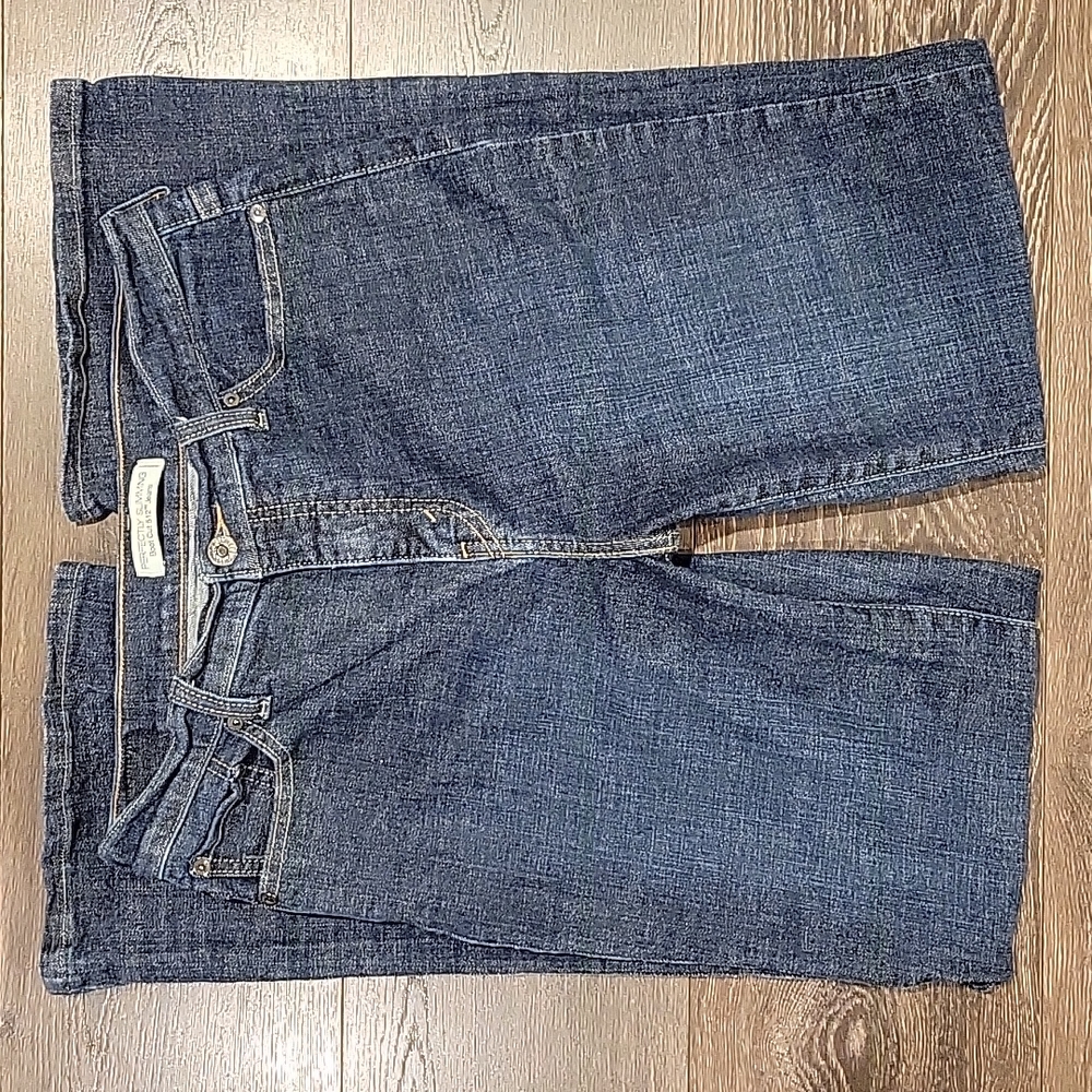 ❤ LEVIS HIGH RISE 512 PERFECTLY SLIMMING BOOTCUT JEANS, 12 (31)